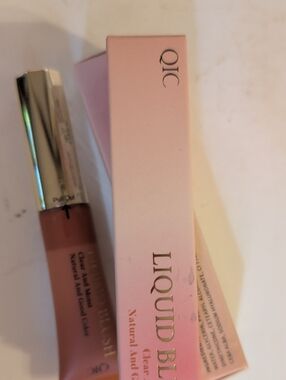 Qi Liquid Blush & Lip Tint - Nude Pink